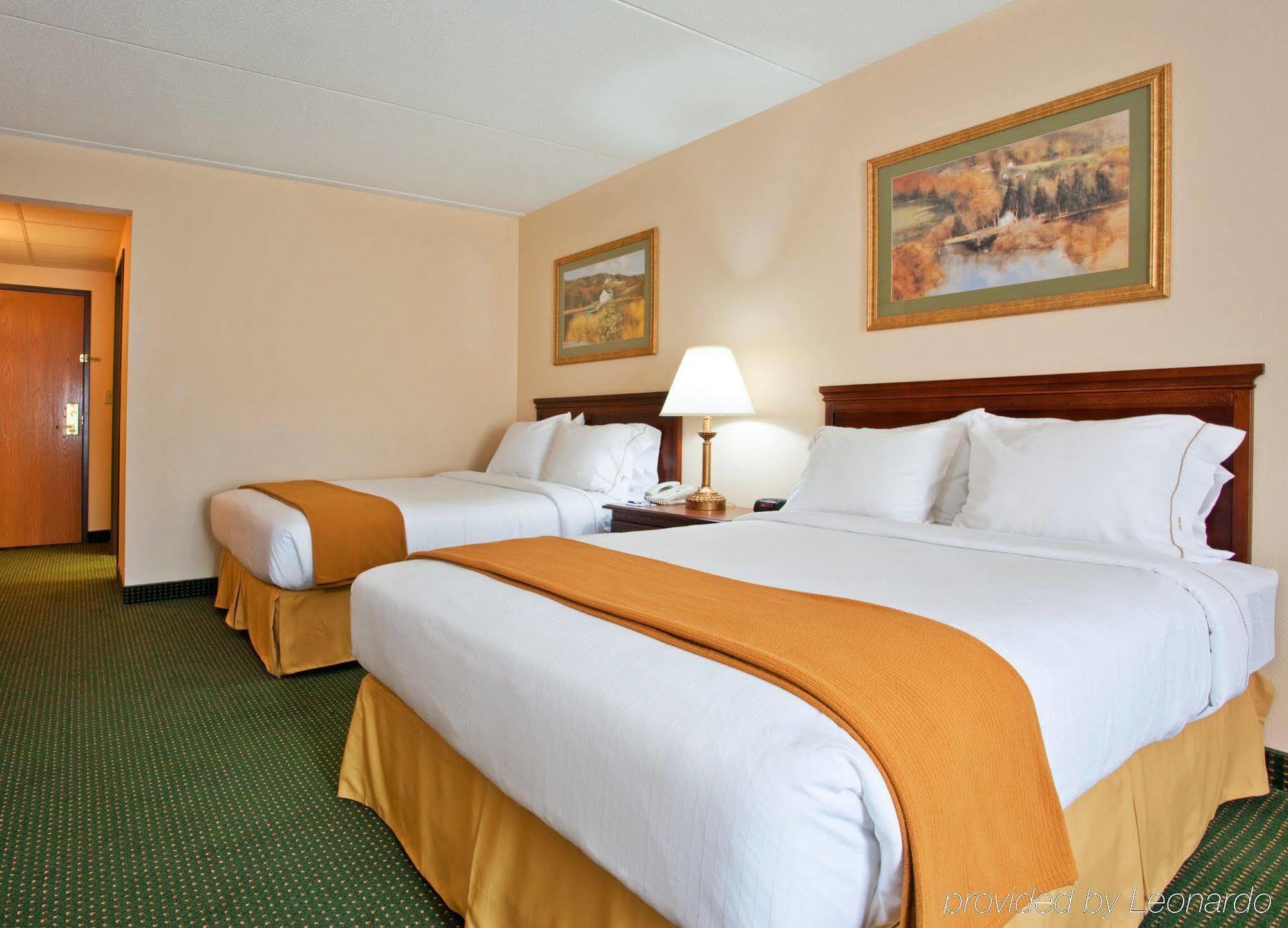 Holiday Inn Express Mount Pleasant- Scottdale By Ihg Exteriér fotografie